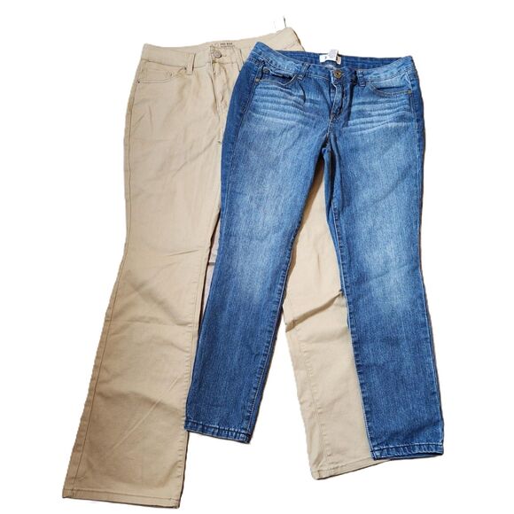 Junior Size 11 Pants Lot – Mudd Capris + NOBO Bootcut, Beige & Denim - Picture 1 of 14